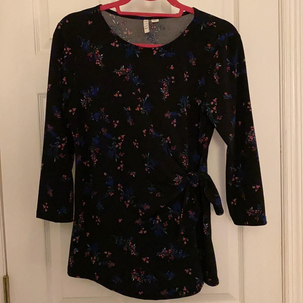 Black floral top w/ side tie accent